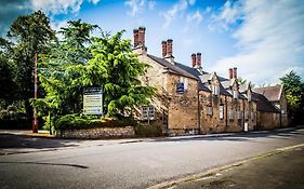 Santo'S Higham Farm Hotel