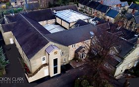 Santo'S Higham Farm Hotel